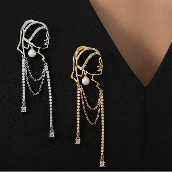 Unique Abstract Face Art Dangle Earrings - Picture 5 of 11